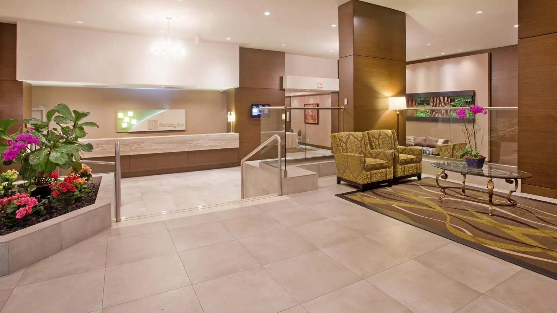 Hotel Holiday Inn Vancouver-Centre Broadway By Ihg