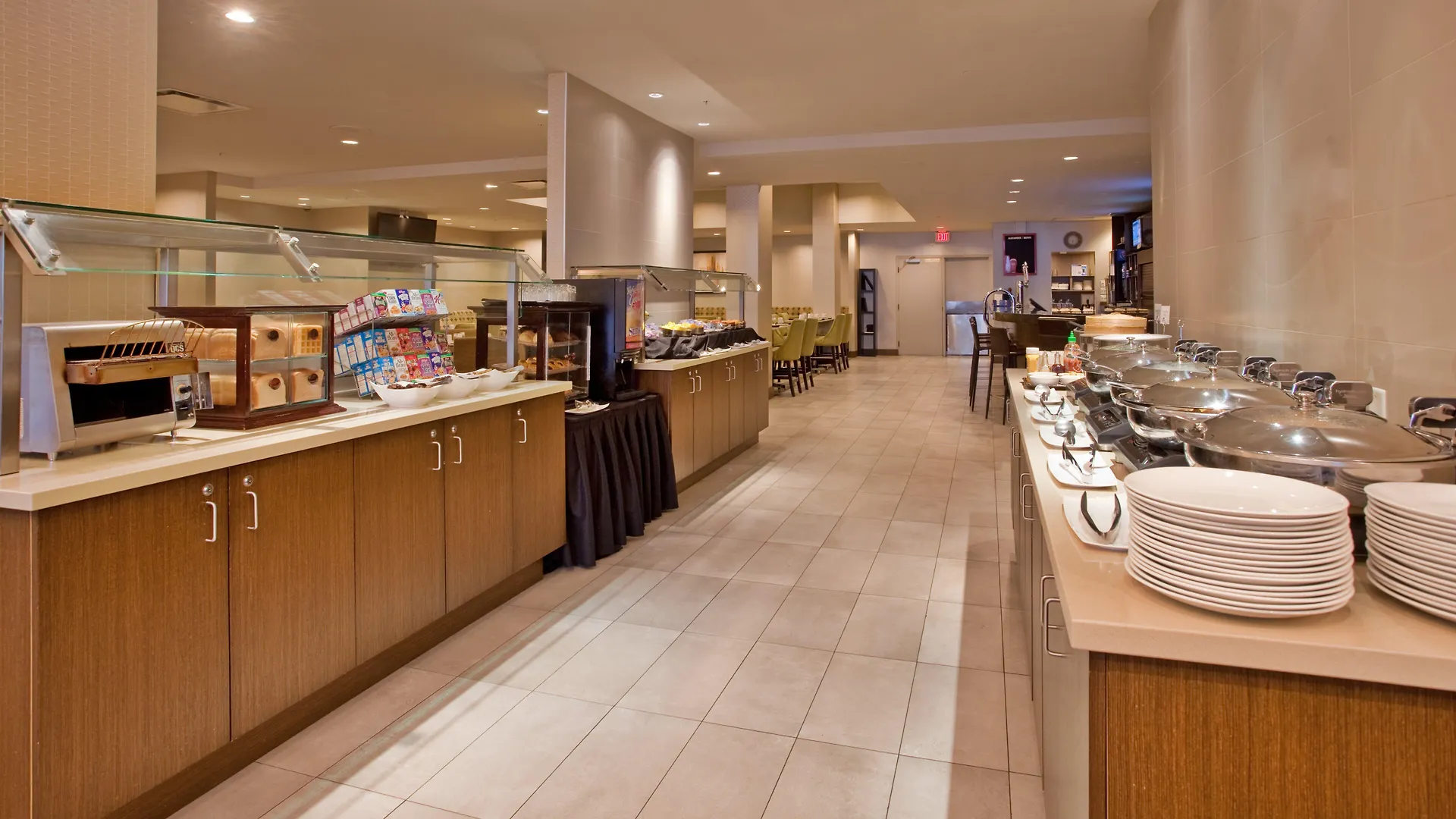 Holiday Inn Vancouver-Centre Broadway By Ihg Vancouver