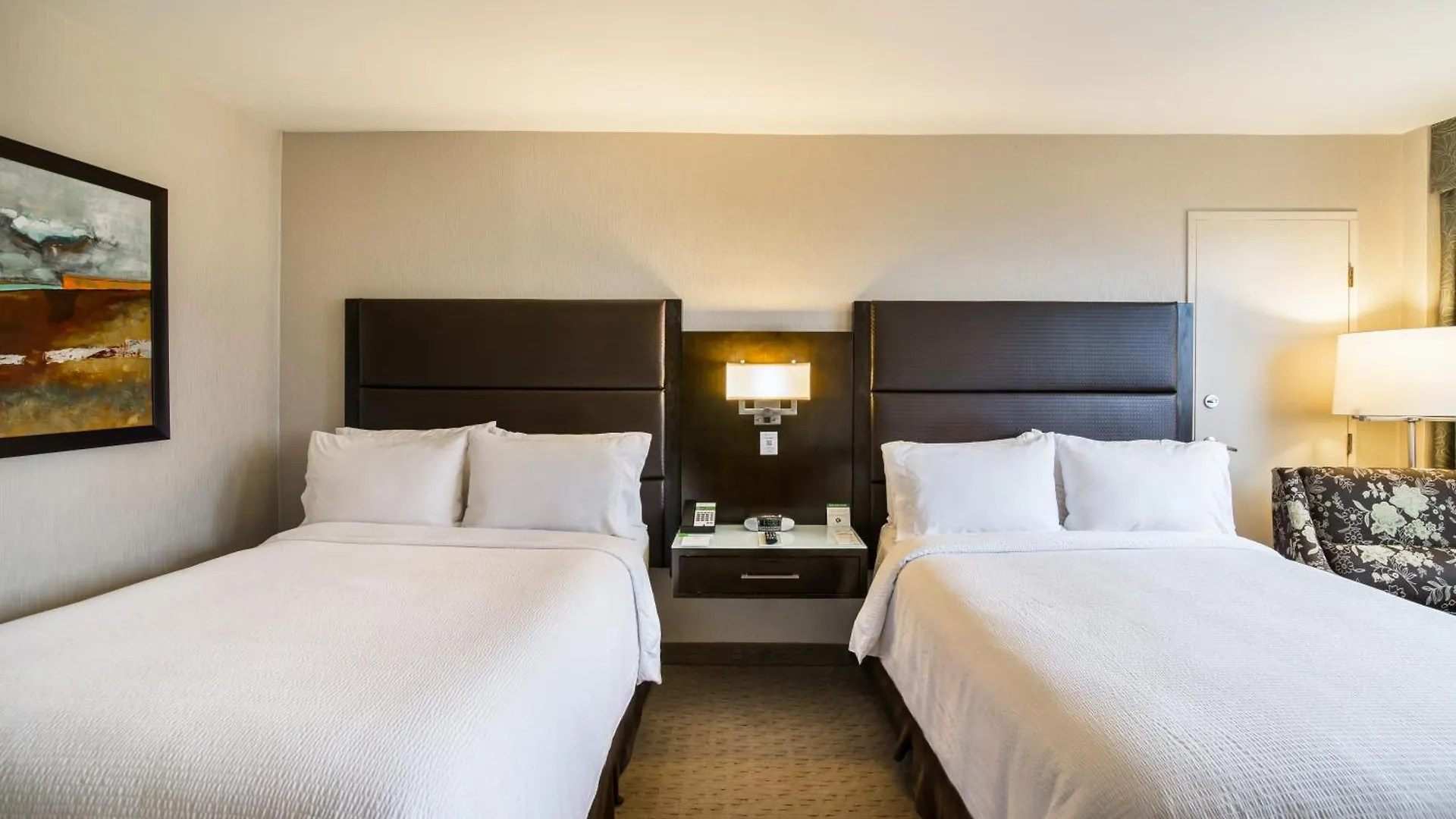 Holiday Inn Vancouver-Centre Broadway By Ihg Vancouver