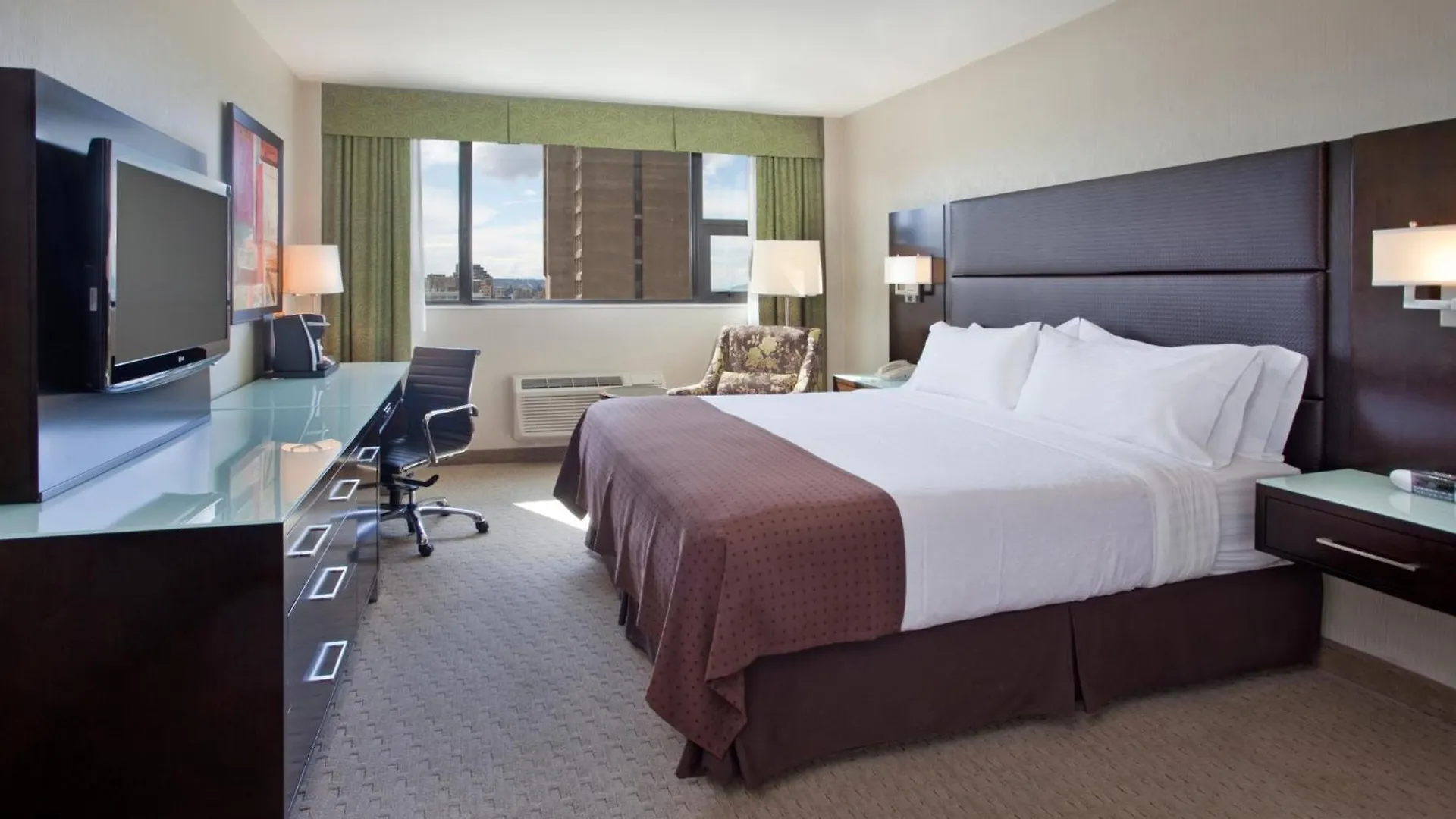 Hotel Holiday Inn Vancouver-Centre Broadway By Ihg